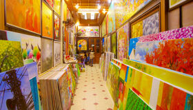 Hanoi Shopping Street